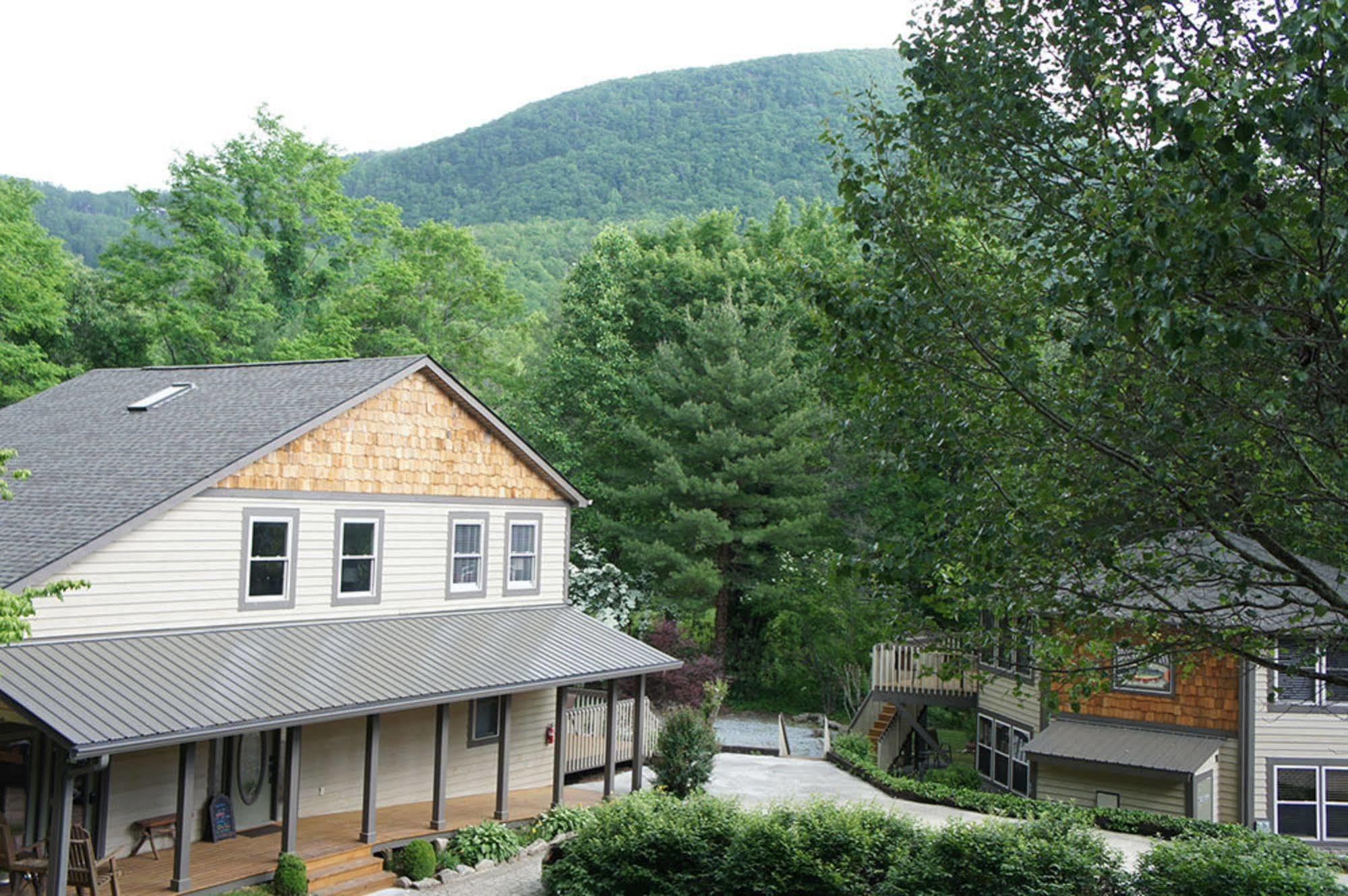 Brook Trout Inn Sapphire Dış mekan fotoğraf