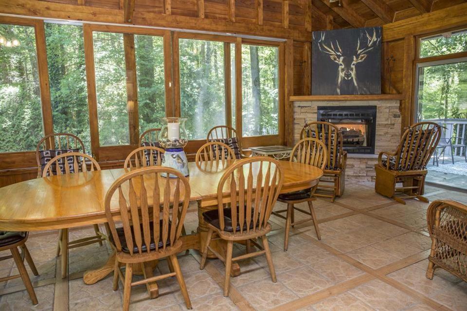 Brook Trout Inn Sapphire Dış mekan fotoğraf
